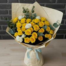 Букет цветов из:  Розы в Урожайном