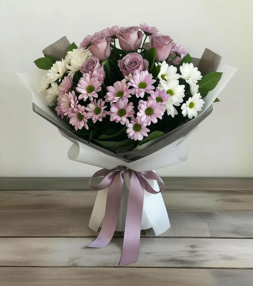 Букет цветов из: Хризантемы и Розы в Урожайном