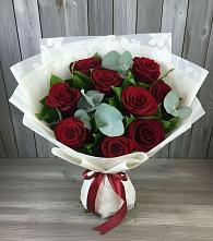 Букет цветов из:  Розы в Урожайном