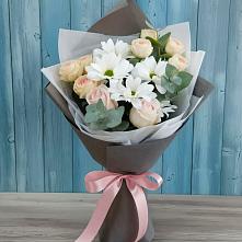 Букет цветов из:  Хризантемы и Розы #REPLACE_PRED# Урожайном