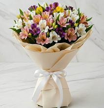 Букет цветов из:  Альстромерии в Урожайном