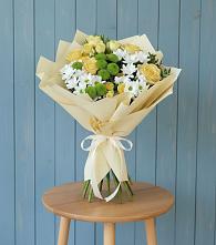 Букет цветов из:  Хризантемы и Розы #REPLACE_PRED# Урожайном