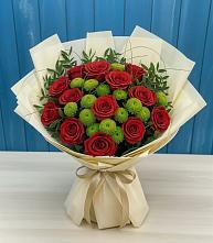 Букет цветов из:  Розы и Хризантемы в Урожайном