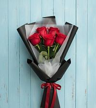 Букет цветов из:  Розы в Урожайном