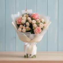 Букет цветов из:  Розы в Урожайном
